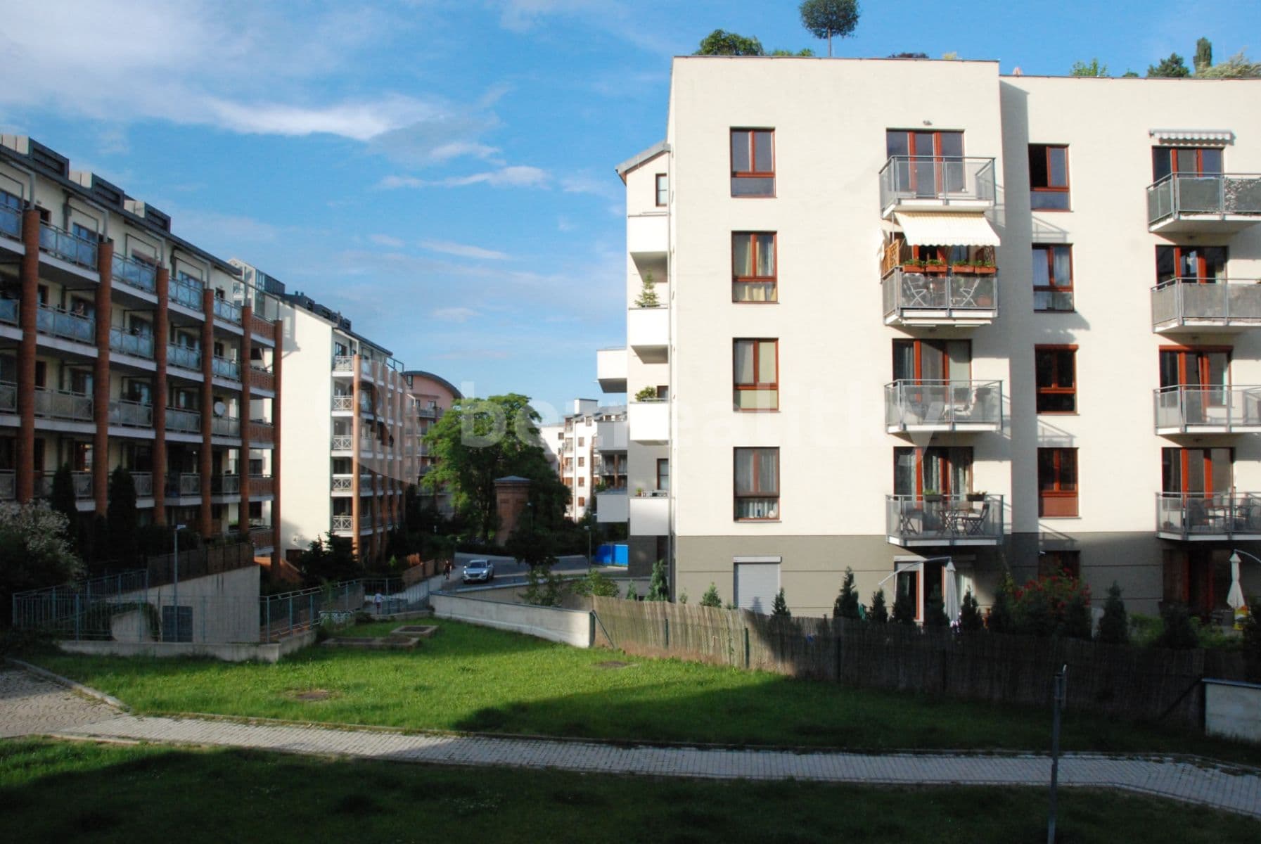 1 bedroom with open-plan kitchen flat to rent, 64 m², Paťanka, Prague, Prague 1 bedroom with open-plan kitchen flat to rent, 64 m², Paťanka, Prague, Prague