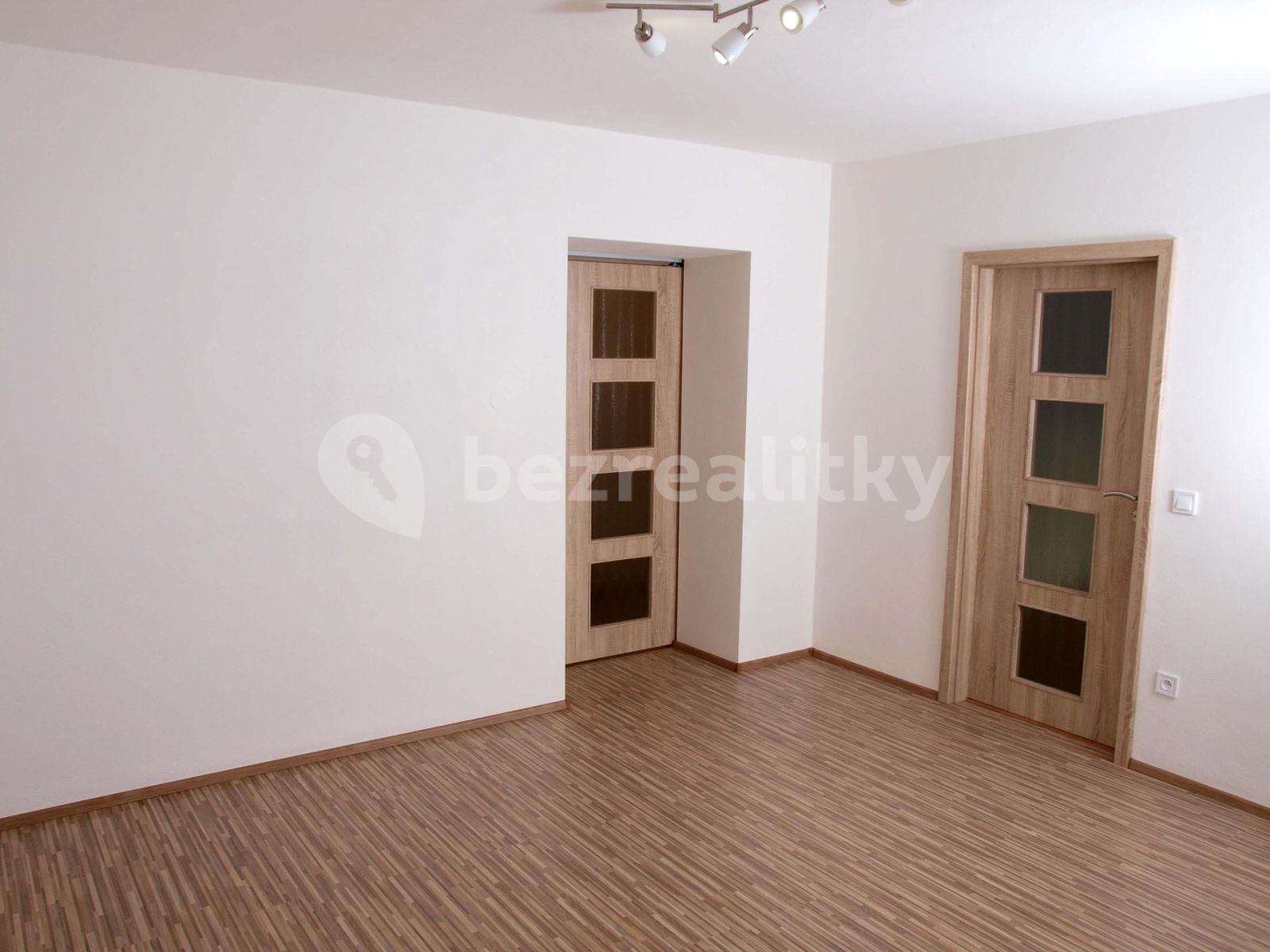 2 bedroom flat to rent, 60 m², Karla Hynka Máchy, Moravský Krumlov, Jihomoravský Region