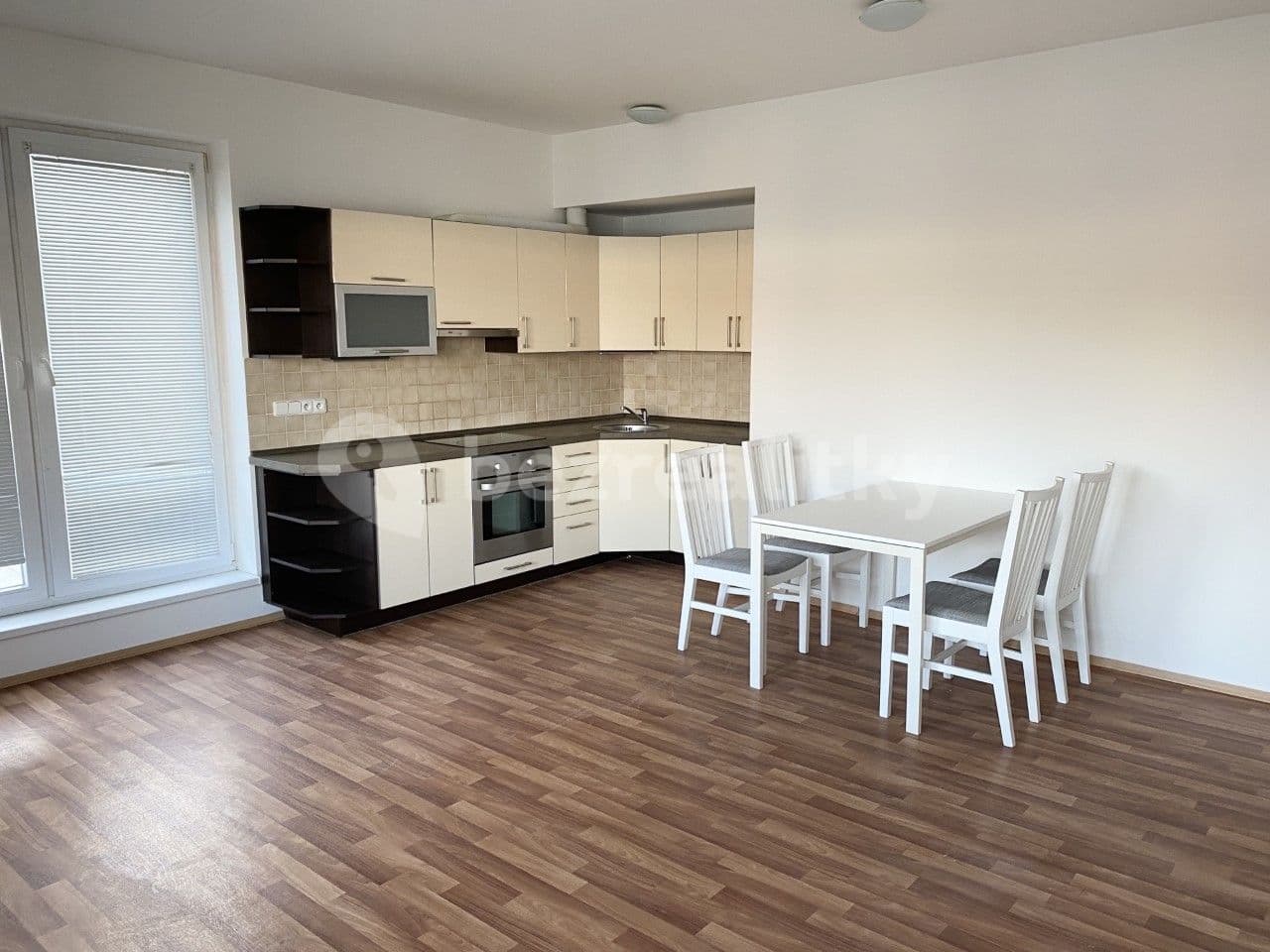 1 bedroom with open-plan kitchen flat to rent, 55 m², Pískařská, Prague, Prague 1 bedroom with open-plan kitchen flat to rent, 55 m², Pískařská, Prague, Prague