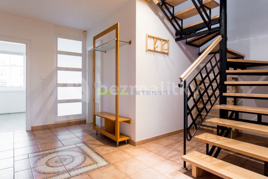 4 bedroom with open-plan kitchen flat to rent, 240 m², Přemyslovská, Prague, Prague 4 bedroom with open-plan kitchen flat to rent, 240 m², Přemyslovská, Prague, Prague