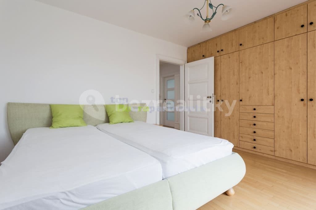 4 bedroom with open-plan kitchen flat to rent, 240 m², Přemyslovská, Prague, Prague 4 bedroom with open-plan kitchen flat to rent, 240 m², Přemyslovská, Prague, Prague