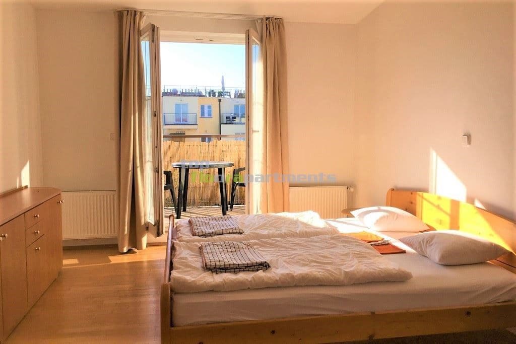 2 bedroom with open-plan kitchen flat to rent, 93 m², Přemyslovská, Prague, Prague 2 bedroom with open-plan kitchen flat to rent, 93 m², Přemyslovská, Prague, Prague