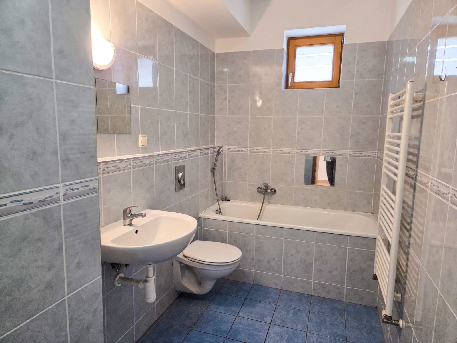 1 bedroom with open-plan kitchen flat to rent, 55 m², Jeseniova, Prague, Prague 1 bedroom with open-plan kitchen flat to rent, 55 m², Jeseniova, Prague, Prague