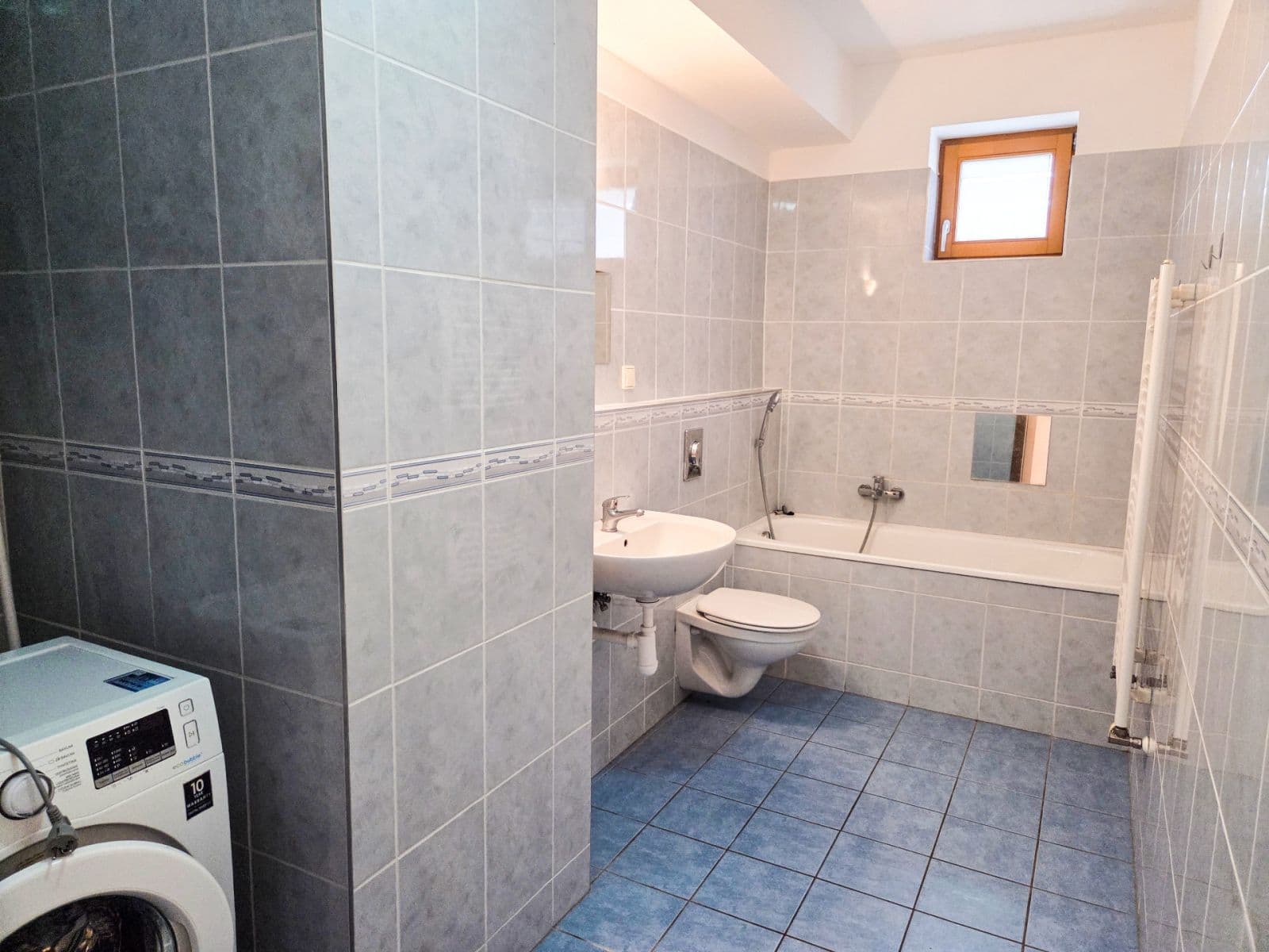 1 bedroom with open-plan kitchen flat to rent, 55 m², Jeseniova, Prague, Prague 1 bedroom with open-plan kitchen flat to rent, 55 m², Jeseniova, Prague, Prague