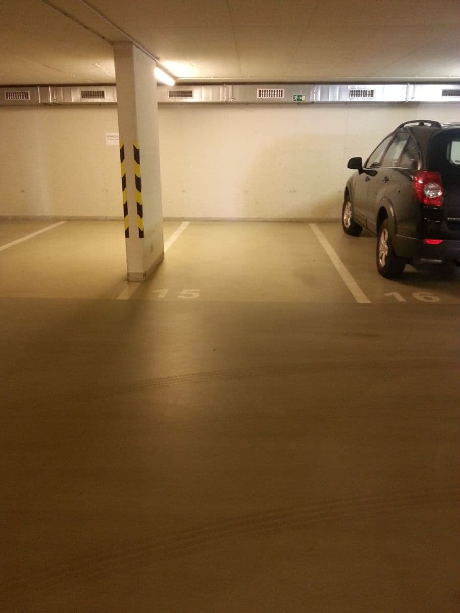 1 bedroom with open-plan kitchen flat to rent, 55 m², Jeseniova, Prague, Prague 1 bedroom with open-plan kitchen flat to rent, 55 m², Jeseniova, Prague, Prague