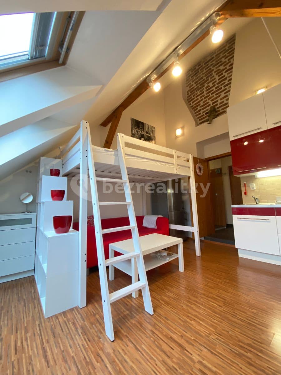 Small studio flat to rent, 26 m², Biskupcova, Prague, Prague Small studio flat to rent, 26 m², Biskupcova, Prague, Prague
