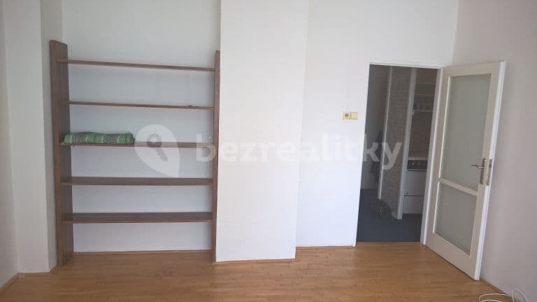 1 bedroom with open-plan kitchen flat to rent, 52 m², Bulharská, Prague, Prague 1 bedroom with open-plan kitchen flat to rent, 52 m², Bulharská, Prague, Prague
