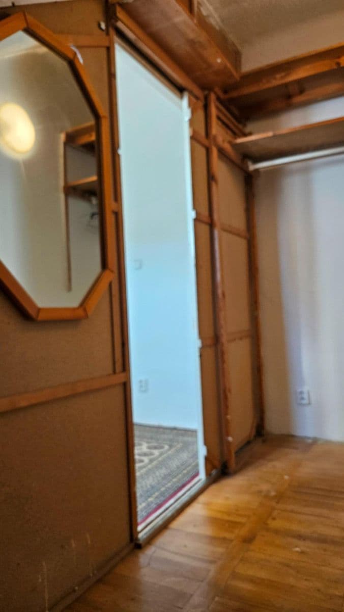 3 bedroom flat to rent, 68 m², Na Sypkém, Prague, Prague 3 bedroom flat to rent, 68 m², Na Sypkém, Prague, Prague