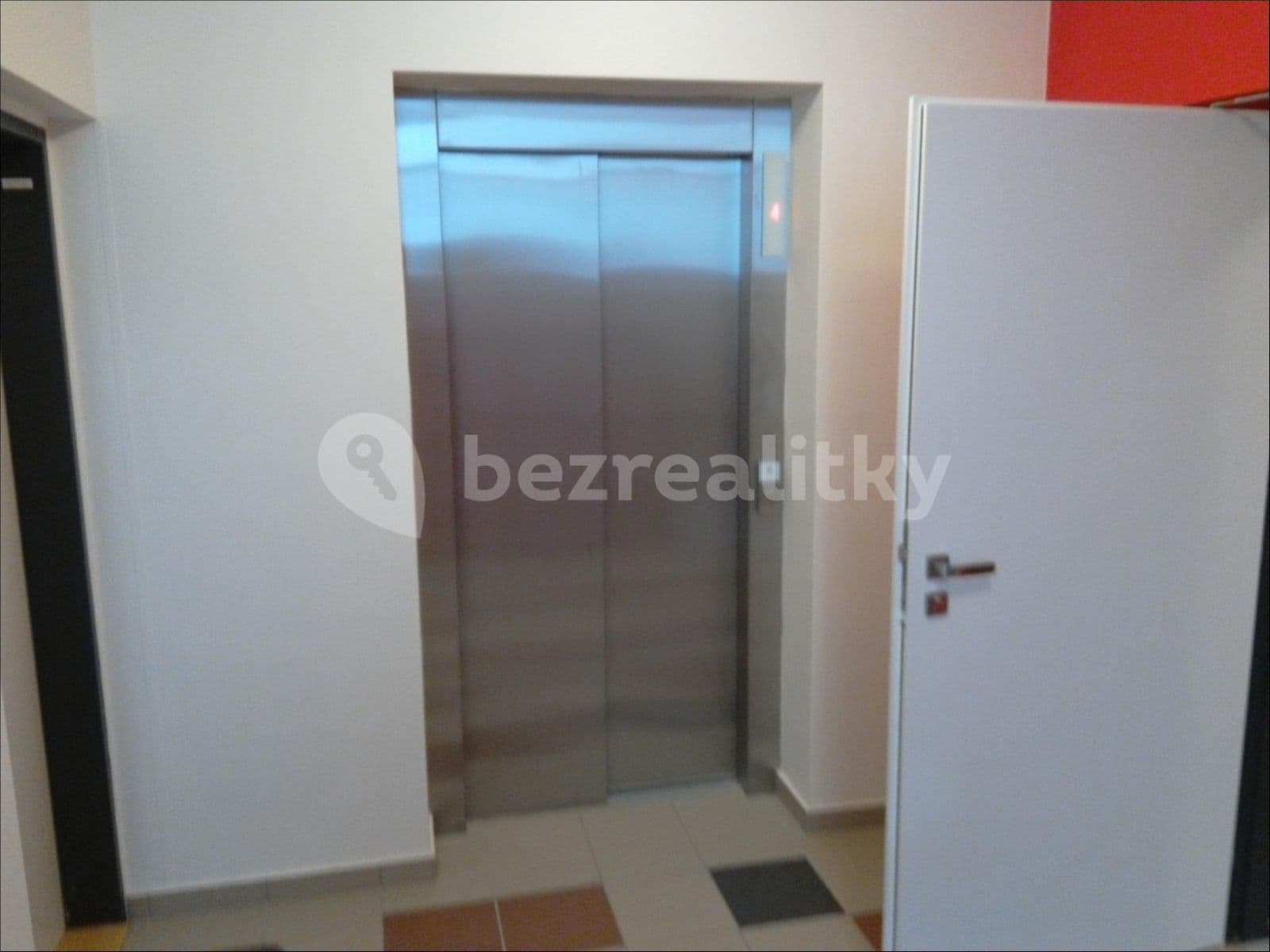Studio flat to rent, 36 m², gen. Píky, Olomouc, Olomoucký Region Studio flat to rent, 36 m², gen. Píky, Olomouc, Olomoucký Region