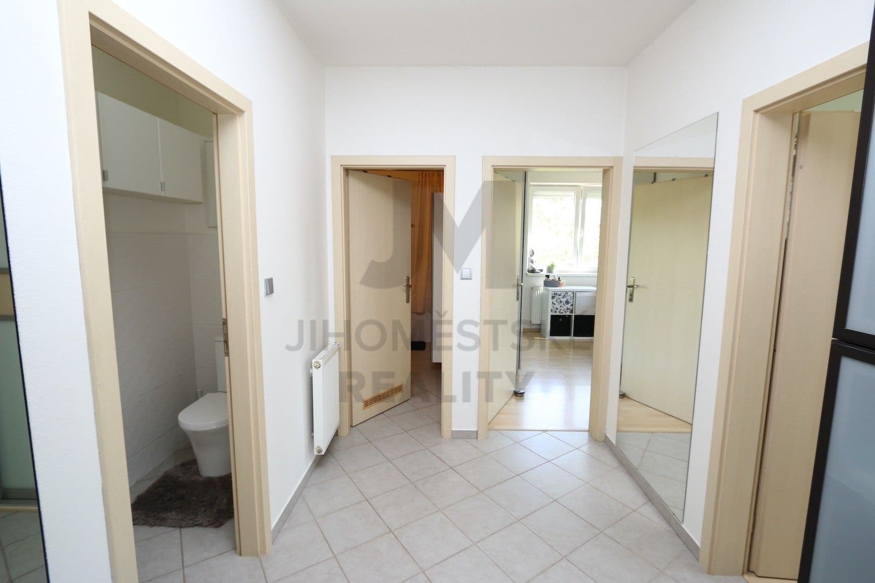 2 bedroom with open-plan kitchen flat to rent, 76 m², Rižská, Prague, Prague 2 bedroom with open-plan kitchen flat to rent, 76 m², Rižská, Prague, Prague