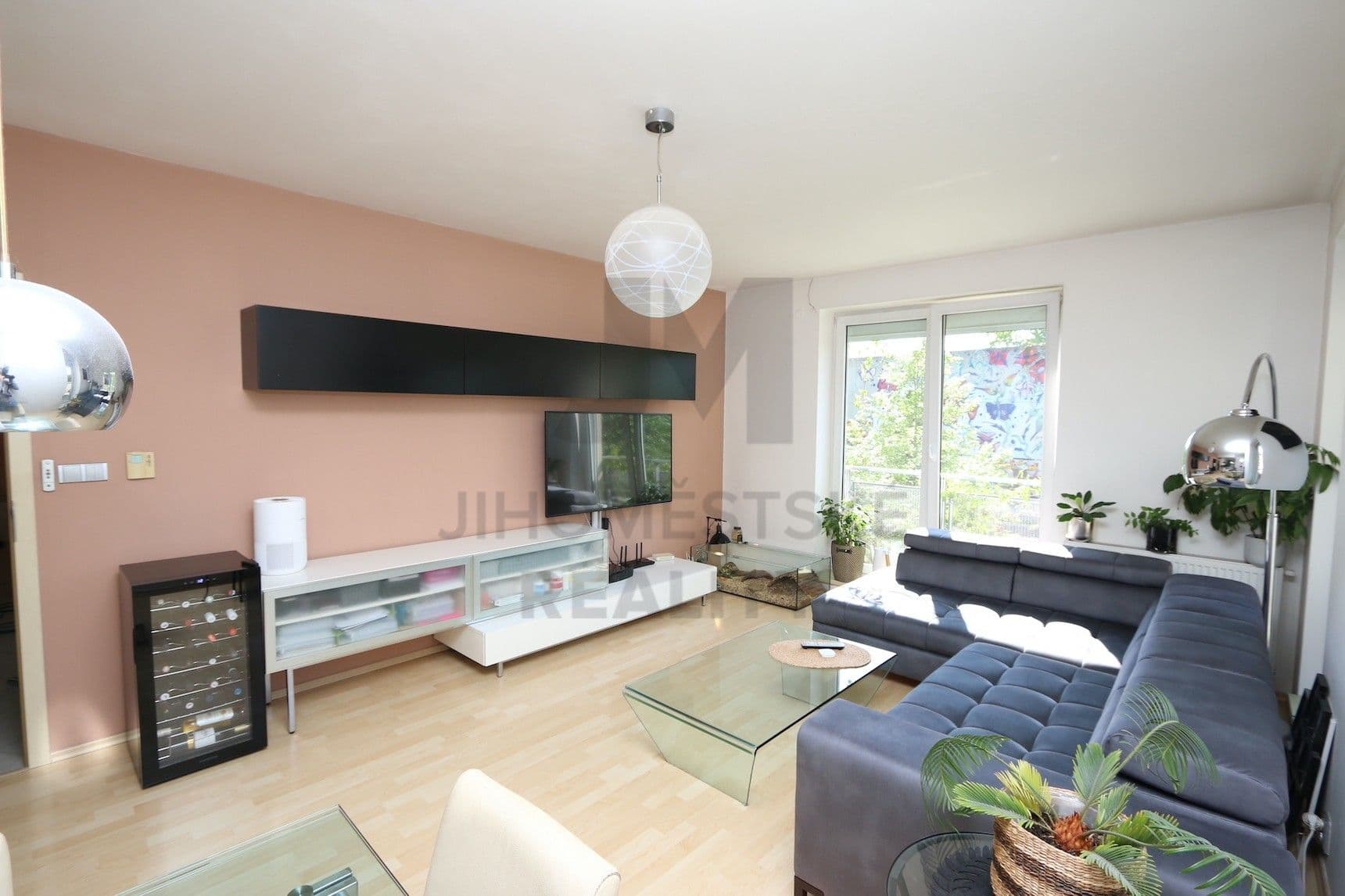 2 bedroom with open-plan kitchen flat to rent, 76 m², Rižská, Prague, Prague 2 bedroom with open-plan kitchen flat to rent, 76 m², Rižská, Prague, Prague
