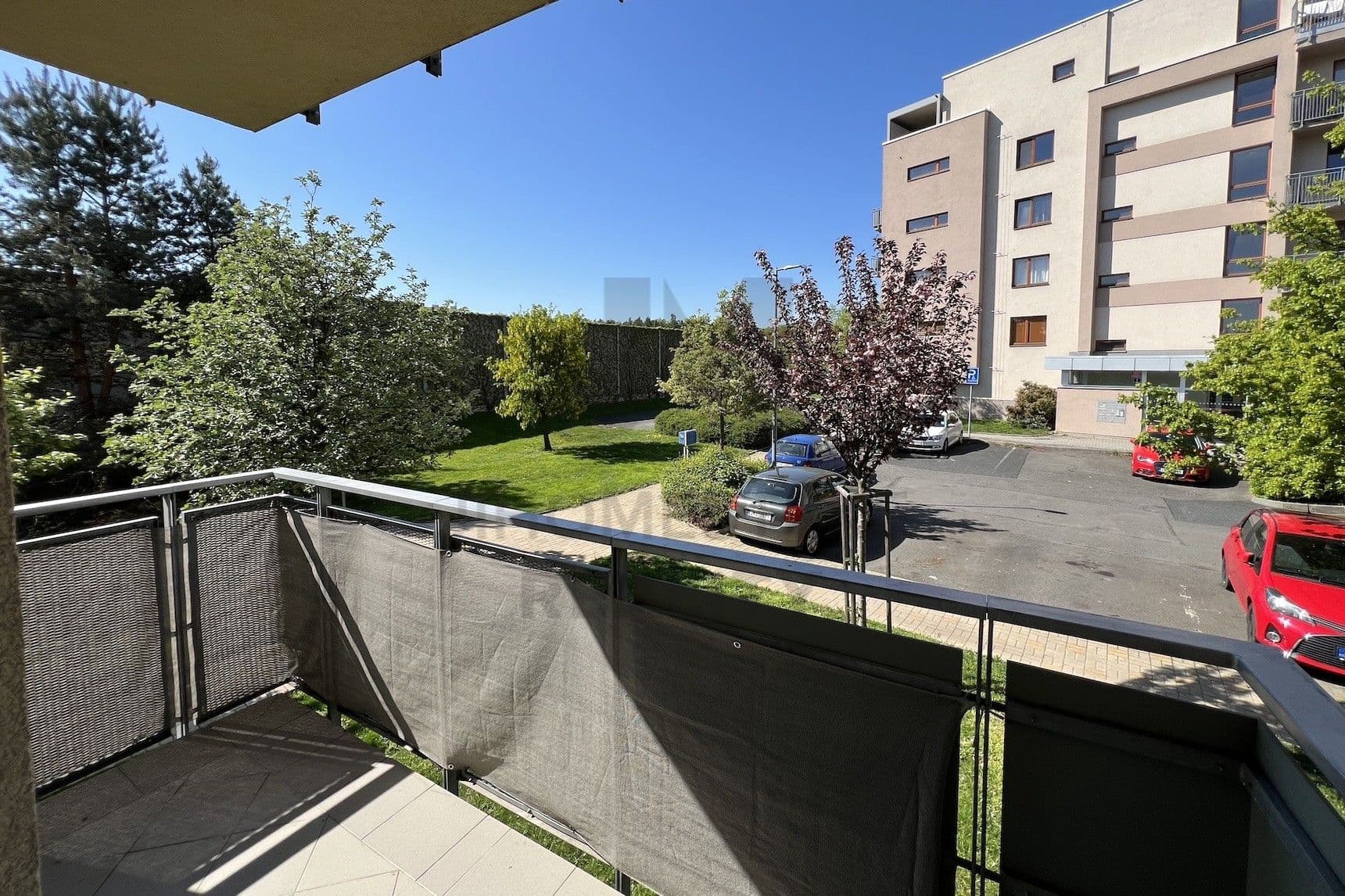 2 bedroom with open-plan kitchen flat to rent, 76 m², Rižská, Prague, Prague 2 bedroom with open-plan kitchen flat to rent, 76 m², Rižská, Prague, Prague