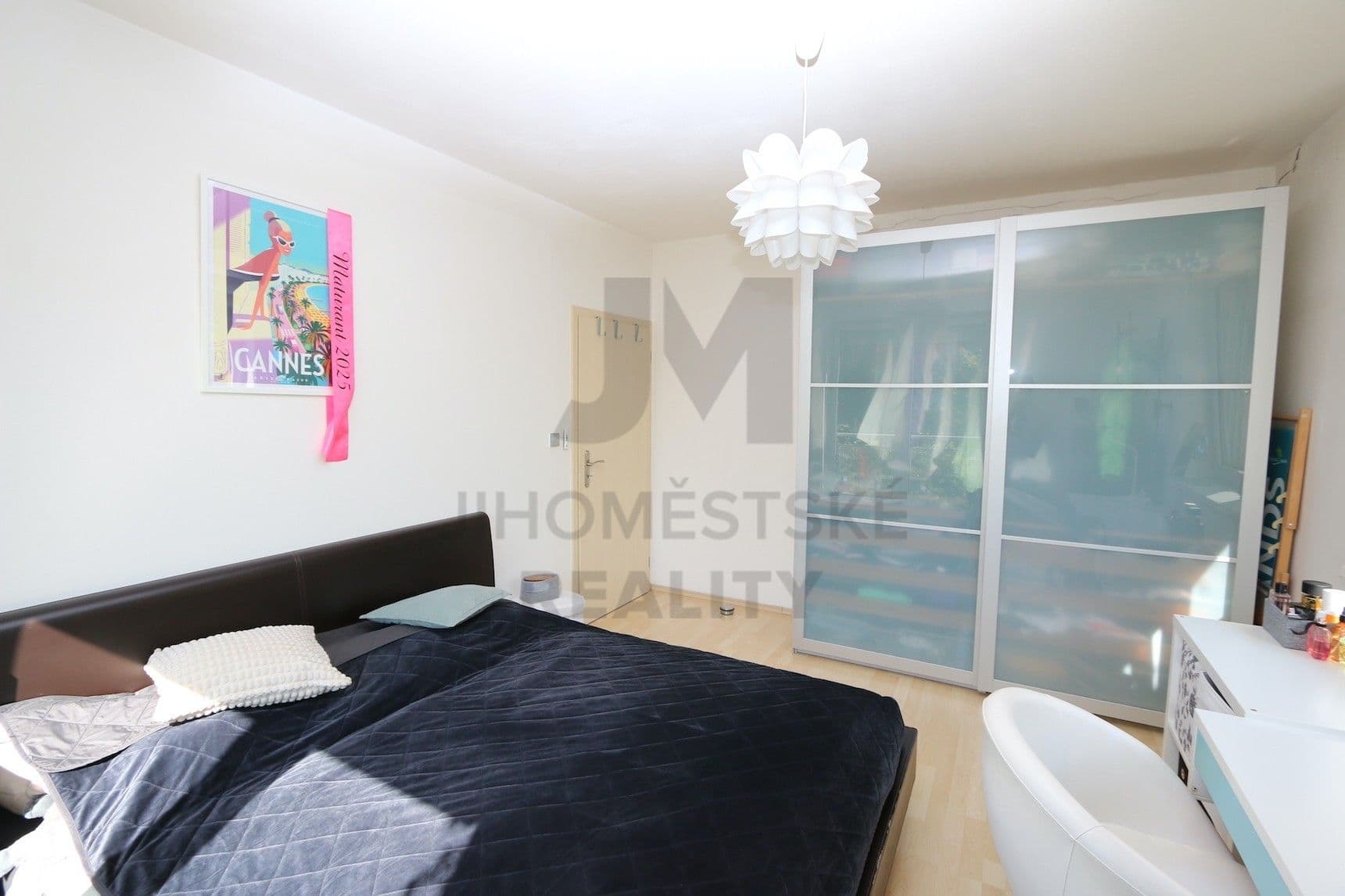 2 bedroom with open-plan kitchen flat to rent, 76 m², Rižská, Prague, Prague 2 bedroom with open-plan kitchen flat to rent, 76 m², Rižská, Prague, Prague