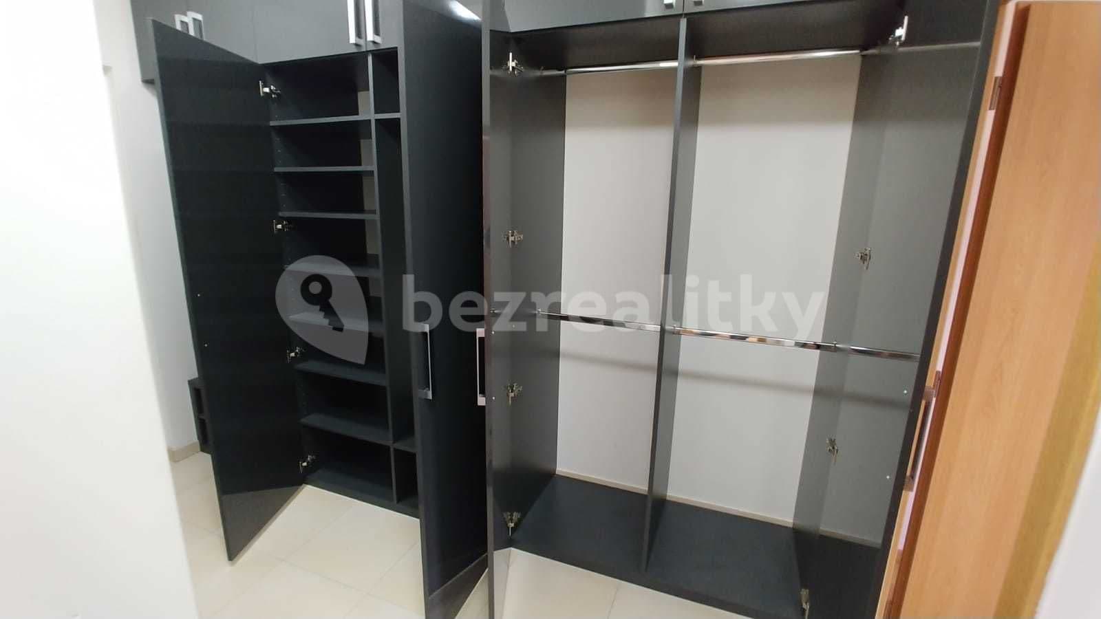 1 bedroom with open-plan kitchen flat to rent, 54 m², Učňovská, Prague, Prague 1 bedroom with open-plan kitchen flat to rent, 54 m², Učňovská, Prague, Prague