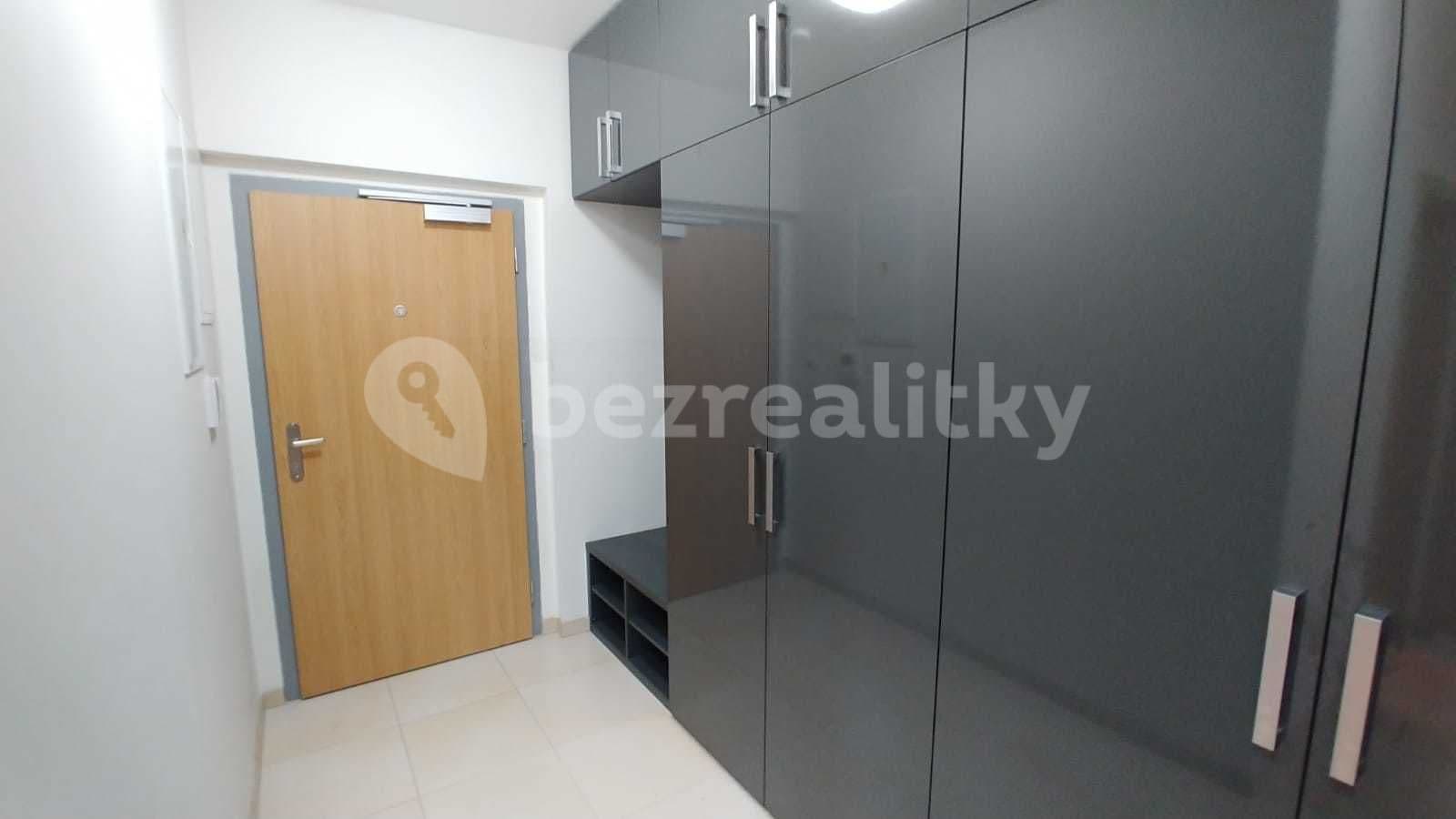 1 bedroom with open-plan kitchen flat to rent, 54 m², Učňovská, Prague, Prague