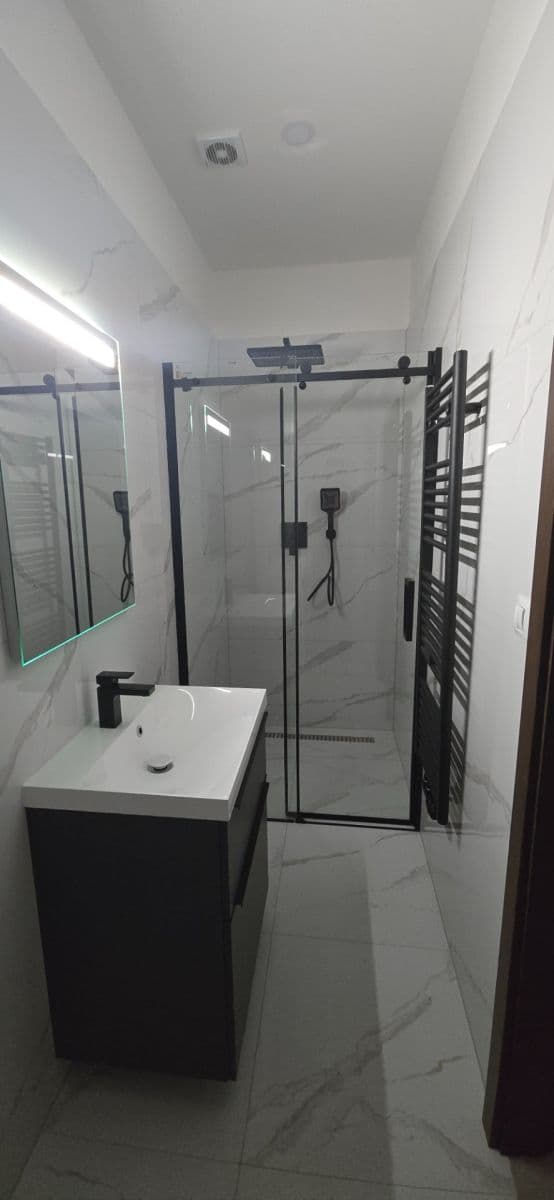 3 bedroom flat to rent, 65 m², Mrázovka, Prague, Prague 3 bedroom flat to rent, 65 m², Mrázovka, Prague, Prague