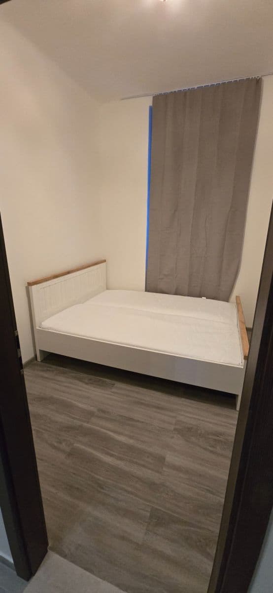 3 bedroom flat to rent, 65 m², Mrázovka, Prague, Prague 3 bedroom flat to rent, 65 m², Mrázovka, Prague, Prague