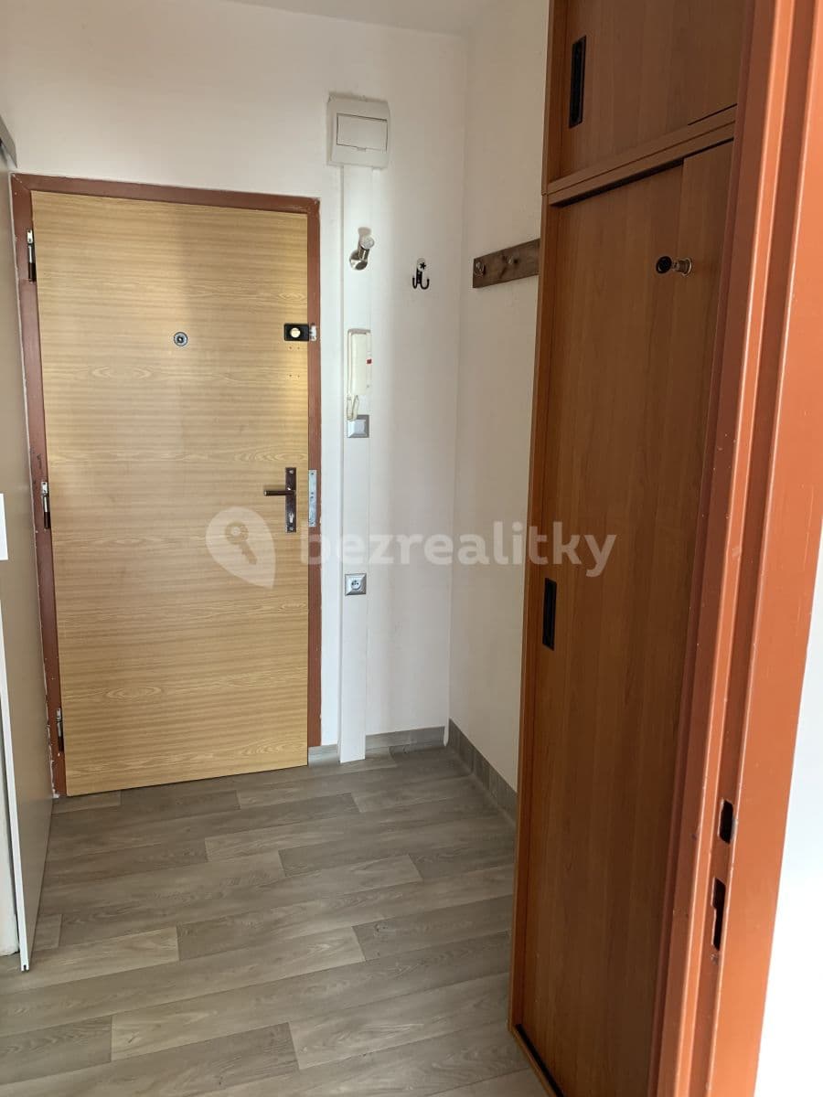 Studio flat to rent, 30 m², Semická, Prague, Prague Studio flat to rent, 30 m², Semická, Prague, Prague