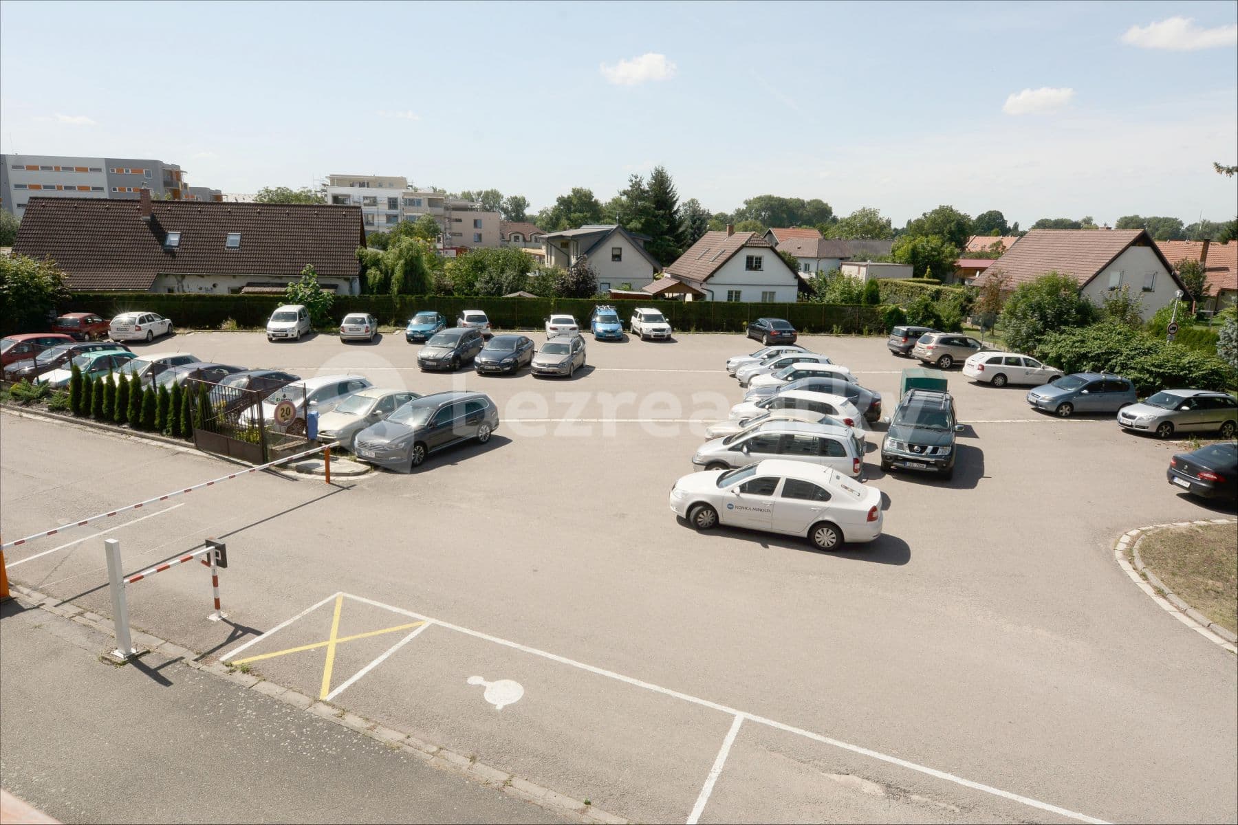 non-residential property to rent, 60 m², Machkova, Hradec Králové, Královéhradecký Region non-residential property to rent, 60 m², Machkova, Hradec Králové, Královéhradecký Region