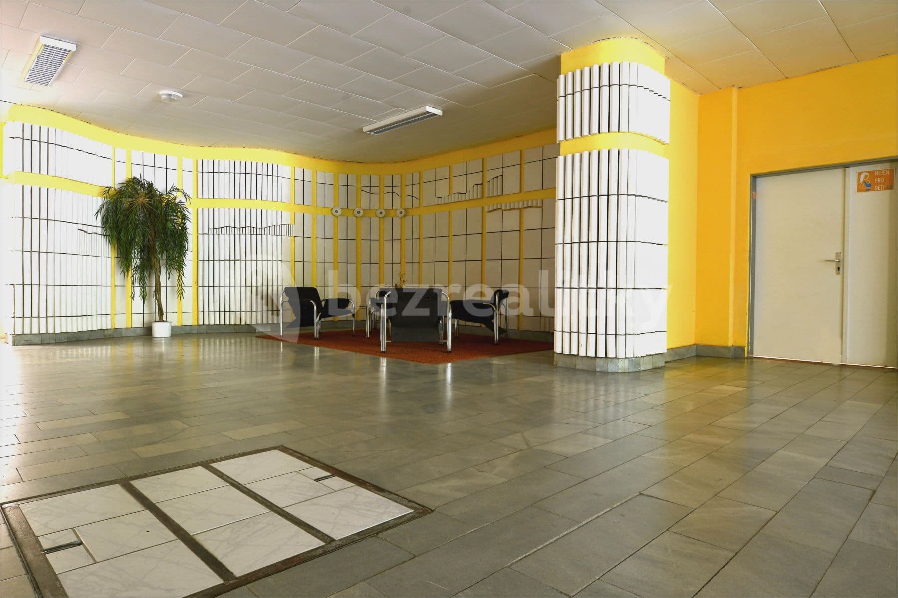 office to rent, 60 m², Machkova, Hradec Králové, Královéhradecký Region