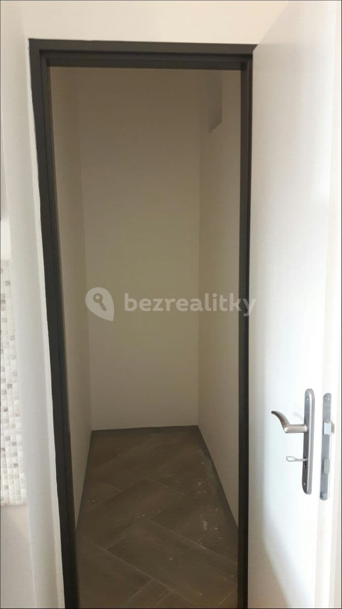 2 bedroom flat to rent, 52 m², Výstavní, Brno, Jihomoravský Region 2 bedroom flat to rent, 52 m², Výstavní, Brno, Jihomoravský Region