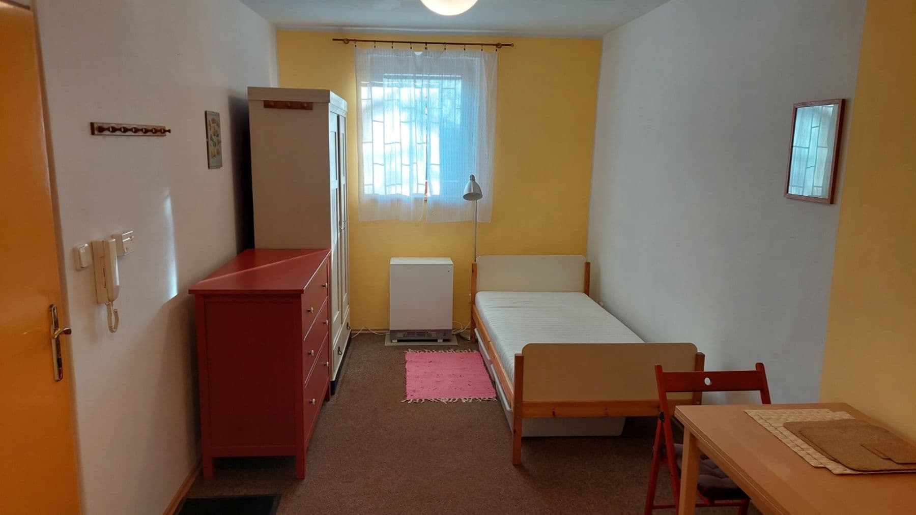 Small studio flat to rent, 24 m², Lýskova, Prague, Prague Small studio flat to rent, 24 m², Lýskova, Prague, Prague