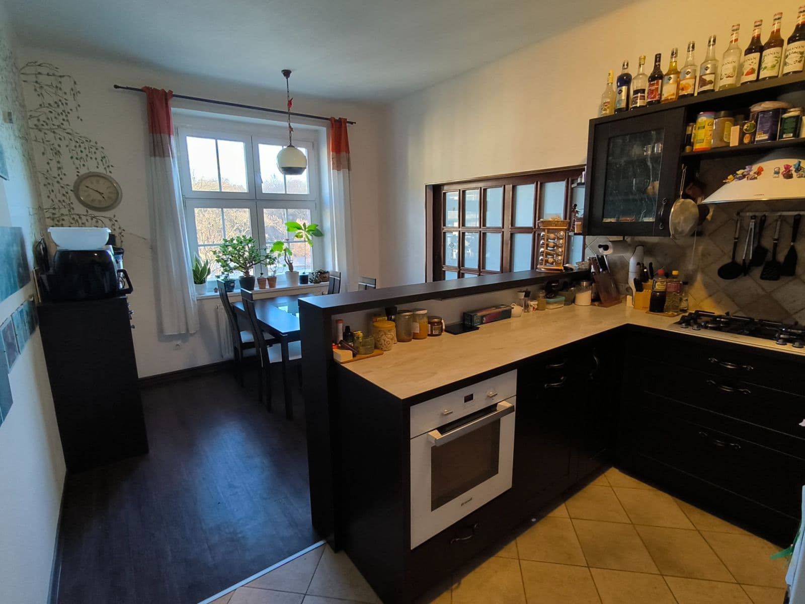 2 bedroom flat to rent, 66 m², V Mezihoří, Prague, Prague 2 bedroom flat to rent, 66 m², V Mezihoří, Prague, Prague