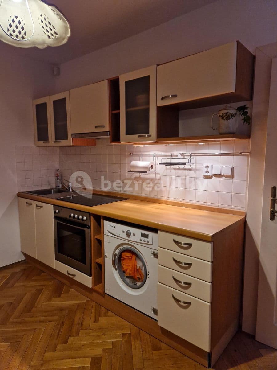 2 bedroom flat to rent, 42 m², Jižní II, Prague, Prague 2 bedroom flat to rent, 42 m², Jižní II, Prague, Prague