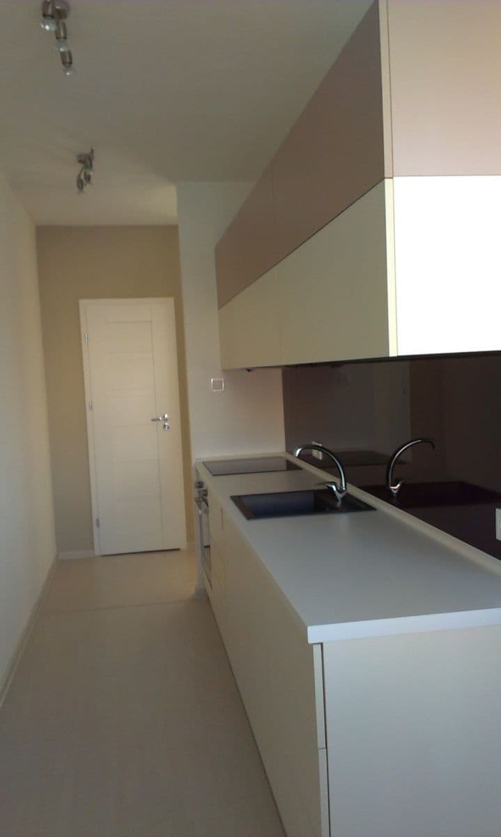 2 bedroom flat to rent, 57 m², Jeronýmova, Frýdek-Místek, Moravskoslezský Region 2 bedroom flat to rent, 57 m², Jeronýmova, Frýdek-Místek, Moravskoslezský Region