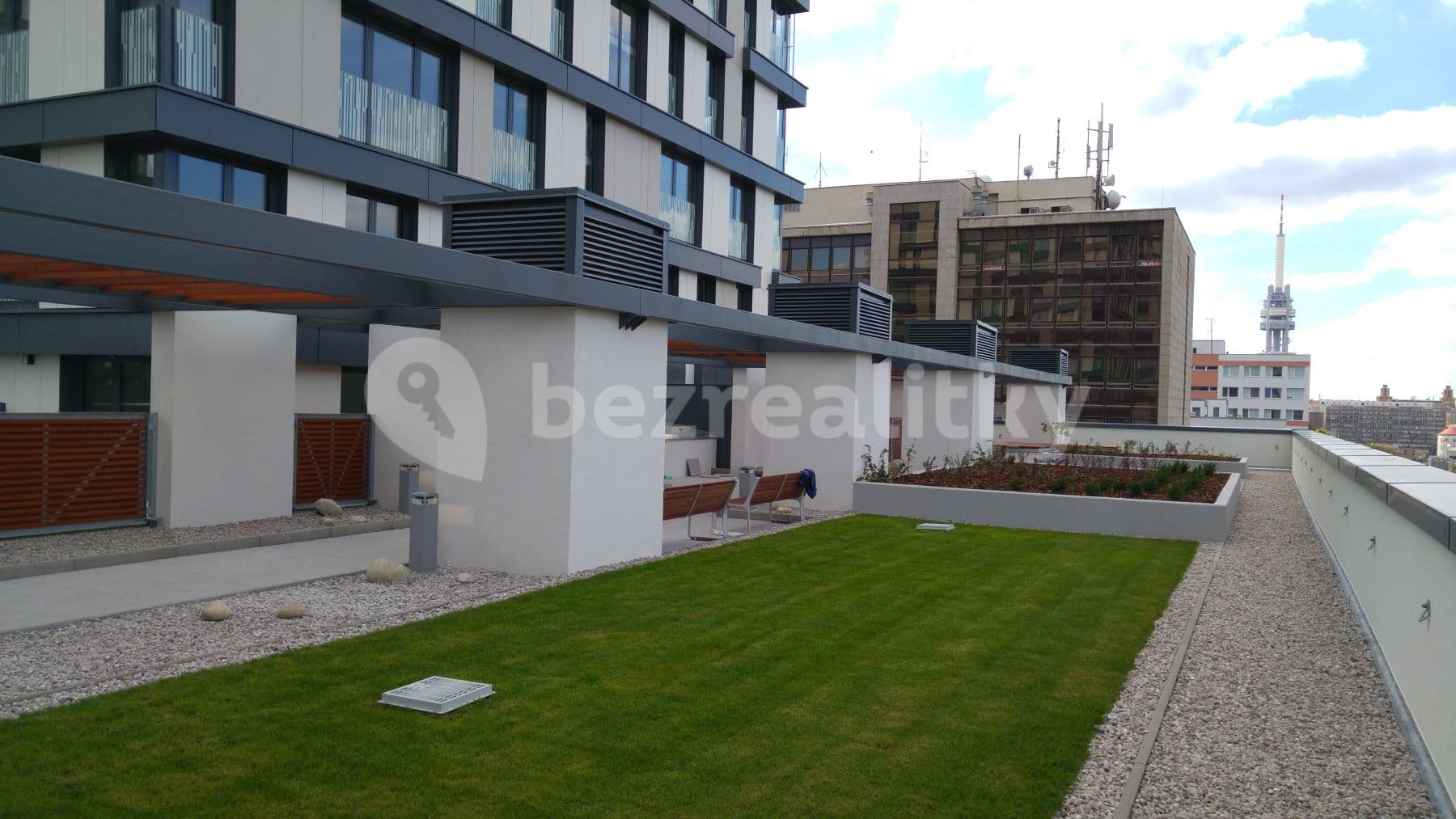 Studio flat to rent, 57 m², Olšanská, Prague, Prague Studio flat to rent, 57 m², Olšanská, Prague, Prague