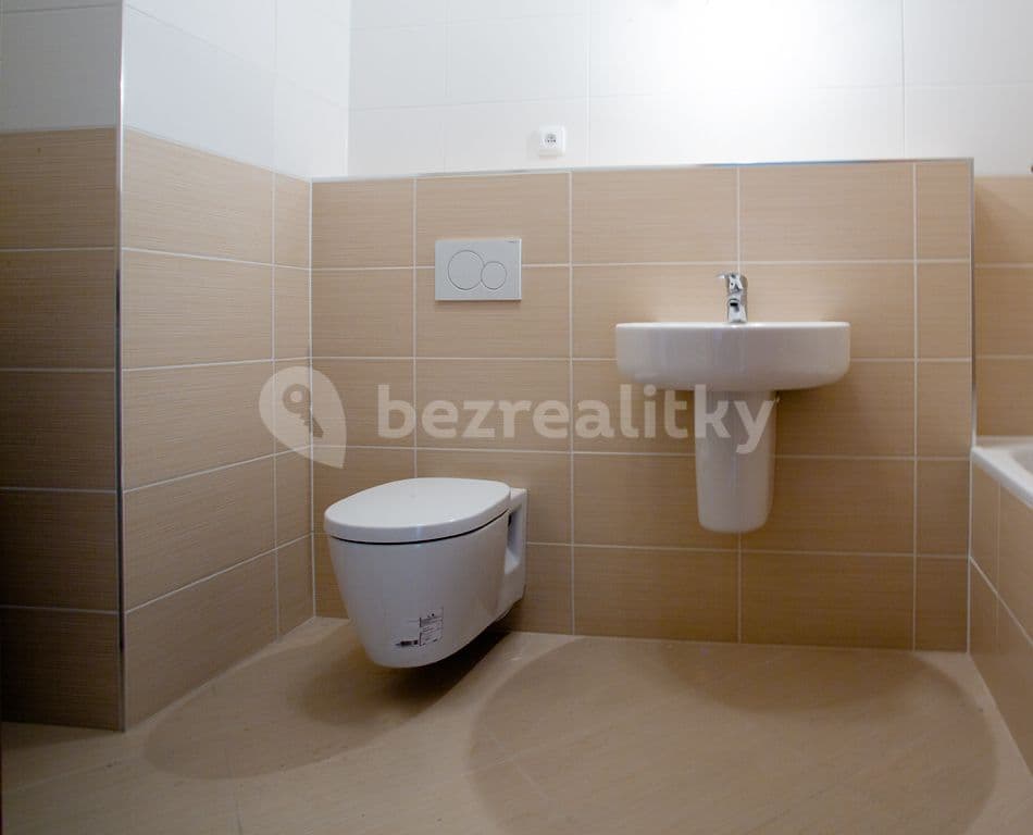 Studio flat to rent, 38 m², náměstí Junkových, Prague, Prague Studio flat to rent, 38 m², náměstí Junkových, Prague, Prague