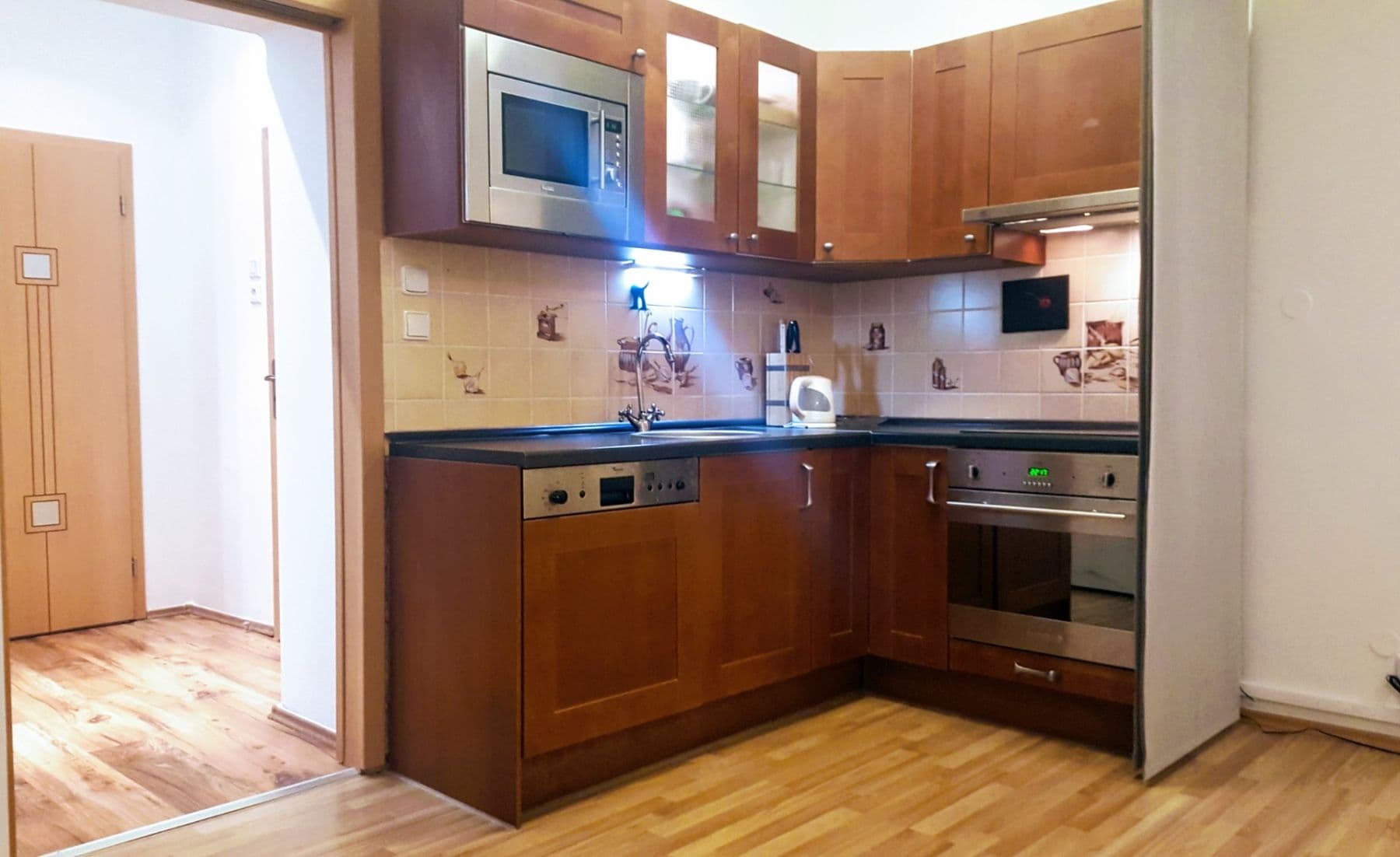 1 bedroom with open-plan kitchen flat to rent, 54 m², Argentinská, Prague, Prague 1 bedroom with open-plan kitchen flat to rent, 54 m², Argentinská, Prague, Prague