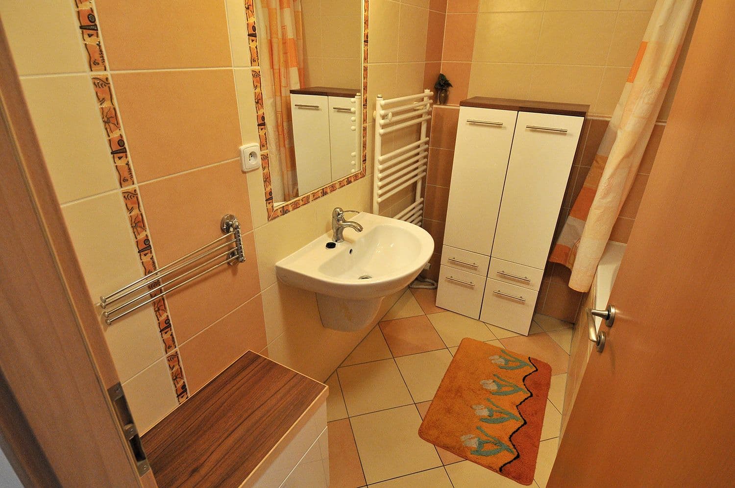 1 bedroom with open-plan kitchen flat to rent, 70 m², Lidická, Brno, Jihomoravský Region 1 bedroom with open-plan kitchen flat to rent, 70 m², Lidická, Brno, Jihomoravský Region