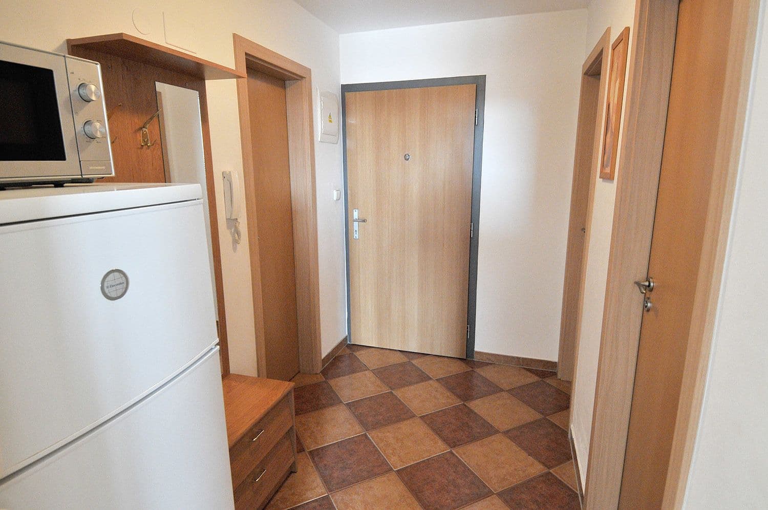 1 bedroom with open-plan kitchen flat to rent, 70 m², Lidická, Brno, Jihomoravský Region 1 bedroom with open-plan kitchen flat to rent, 70 m², Lidická, Brno, Jihomoravský Region