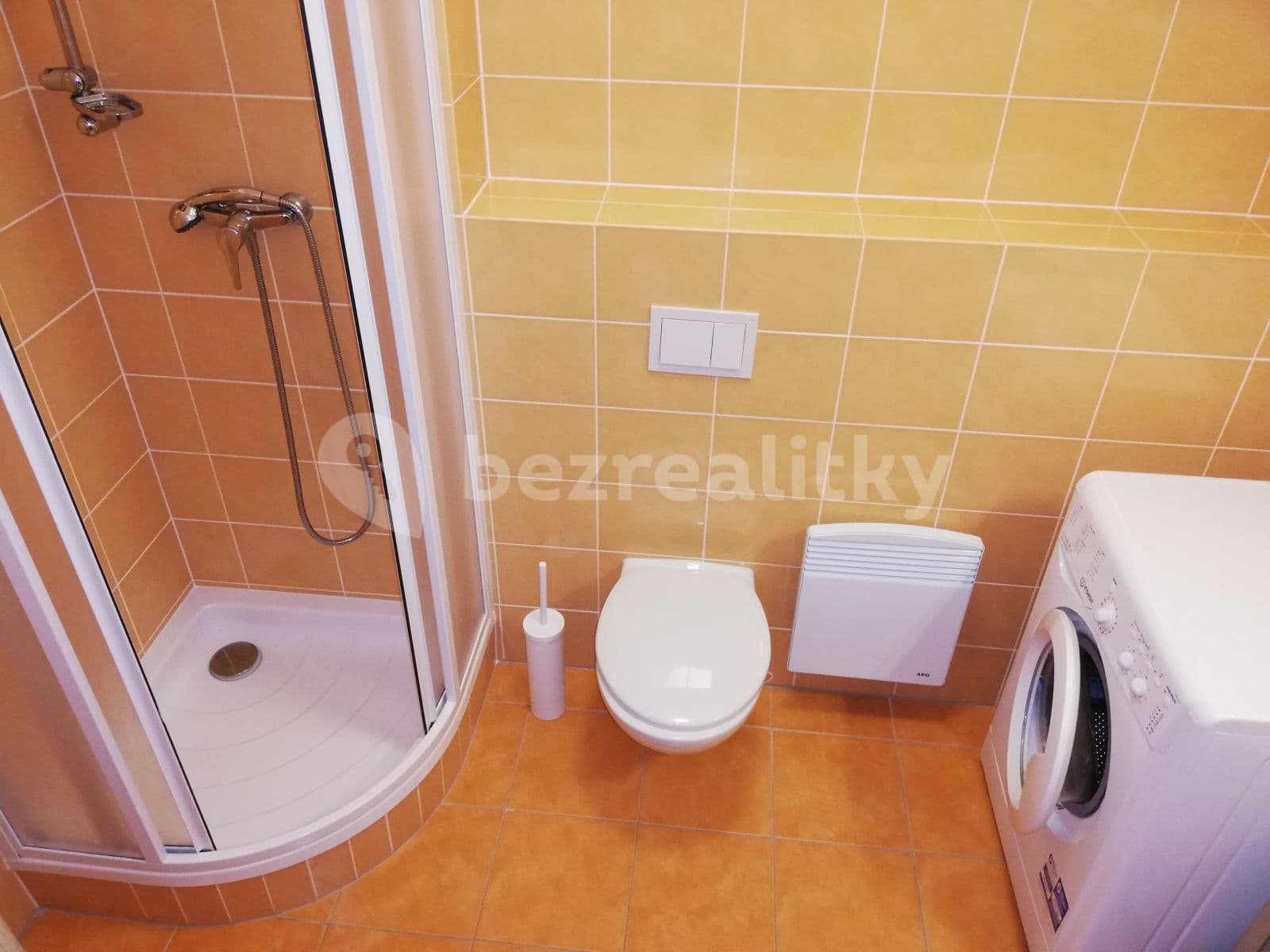 Studio flat to rent, 25 m², K Říčanům, Prague, Prague Studio flat to rent, 25 m², K Říčanům, Prague, Prague