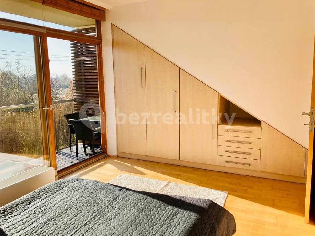 1 bedroom with open-plan kitchen flat to rent, 59 m², K Lesu, Prague, Prague 1 bedroom with open-plan kitchen flat to rent, 59 m², K Lesu, Prague, Prague
