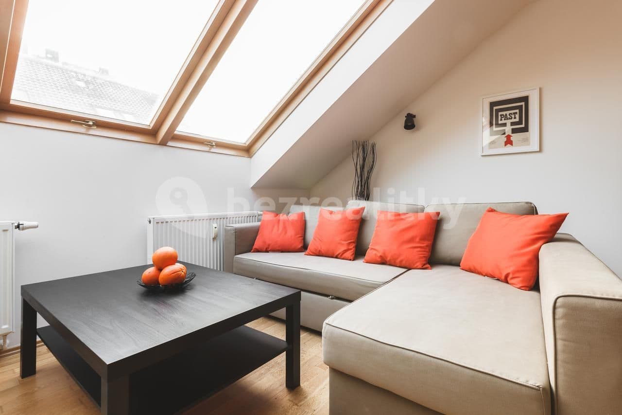 2 bedroom with open-plan kitchen flat to rent, 85 m², Štítného, Prague, Prague 2 bedroom with open-plan kitchen flat to rent, 85 m², Štítného, Prague, Prague