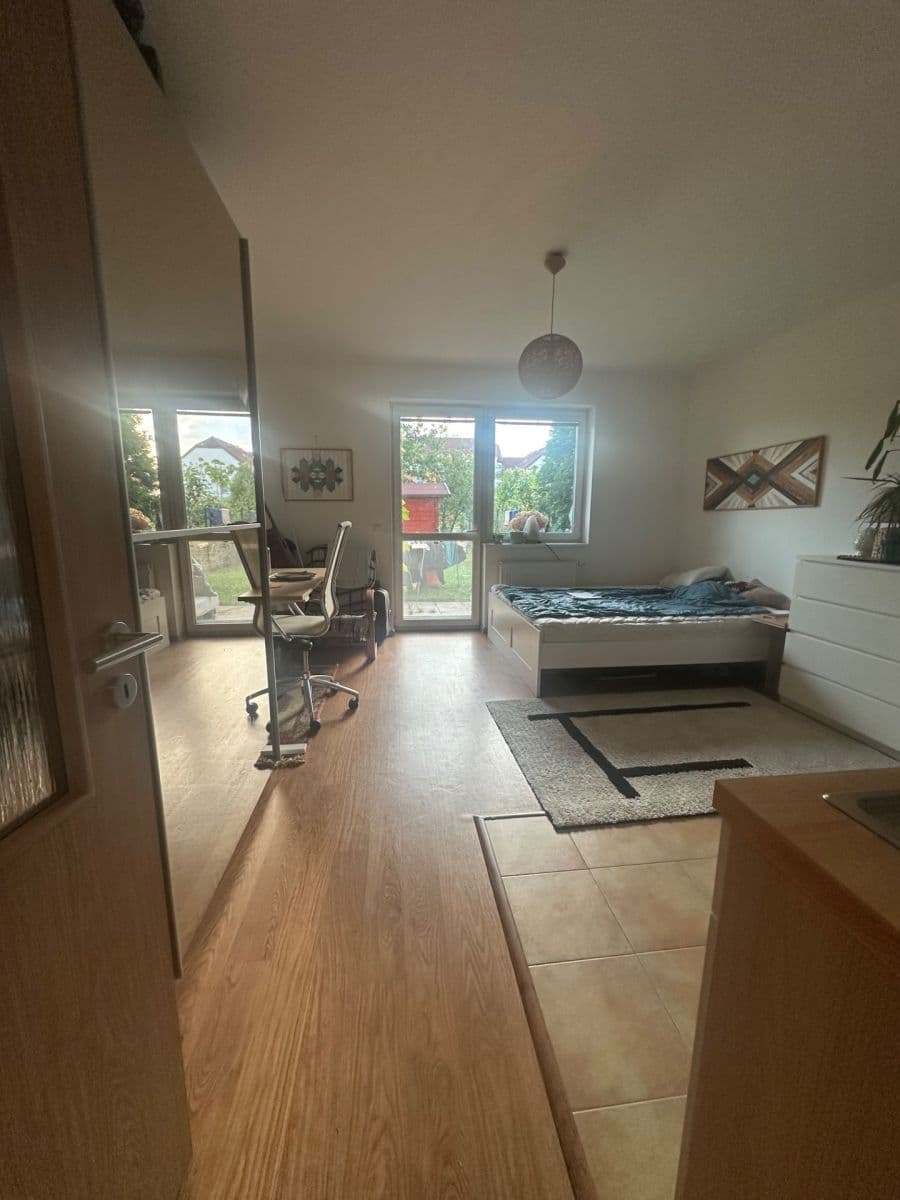 Studio flat to rent, 30 m², Švihovská, Prague, Prague Studio flat to rent, 30 m², Švihovská, Prague, Prague