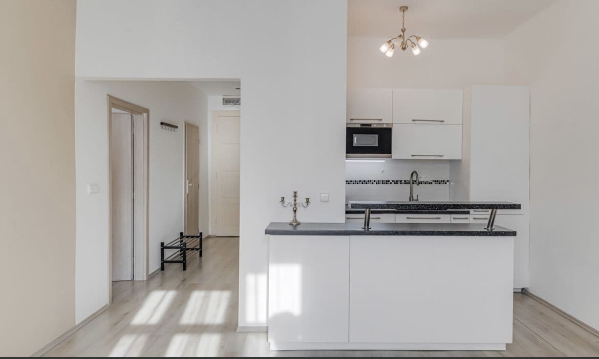 2 bedroom flat to rent, 60 m², 5. května, Prague, Prague 2 bedroom flat to rent, 60 m², 5. května, Prague, Prague