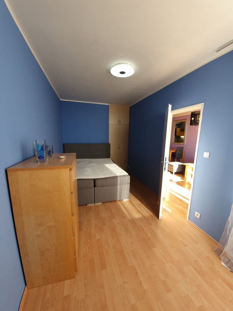 1 bedroom with open-plan kitchen flat for sale, 53 m², Hnězdenská, Prague, Prague 1 bedroom with open-plan kitchen flat for sale, 53 m², Hnězdenská, Prague, Prague
