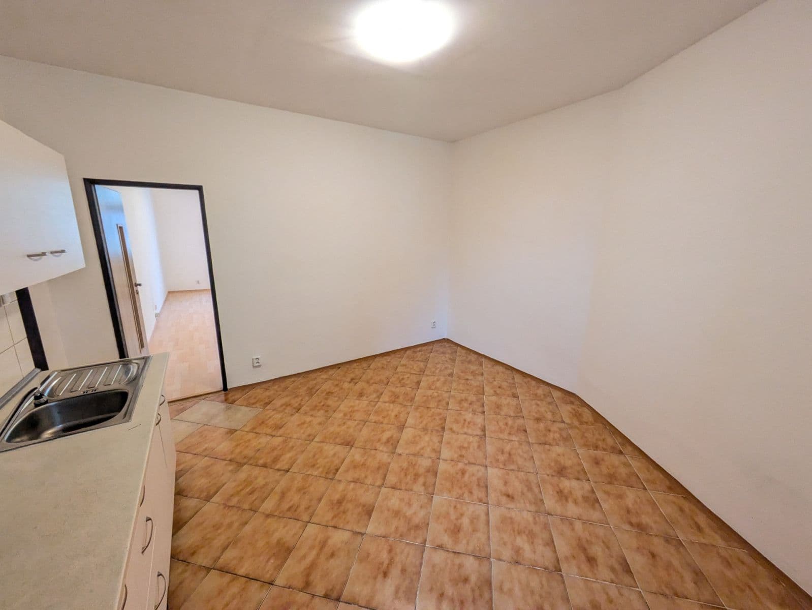 1 bedroom flat to rent, 52 m², Lounská, Teplice, Ústecký Region 1 bedroom flat to rent, 52 m², Lounská, Teplice, Ústecký Region