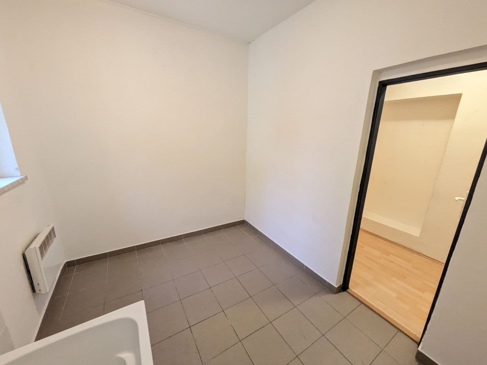 1 bedroom flat to rent, 52 m², Lounská, Teplice, Ústecký Region 1 bedroom flat to rent, 52 m², Lounská, Teplice, Ústecký Region