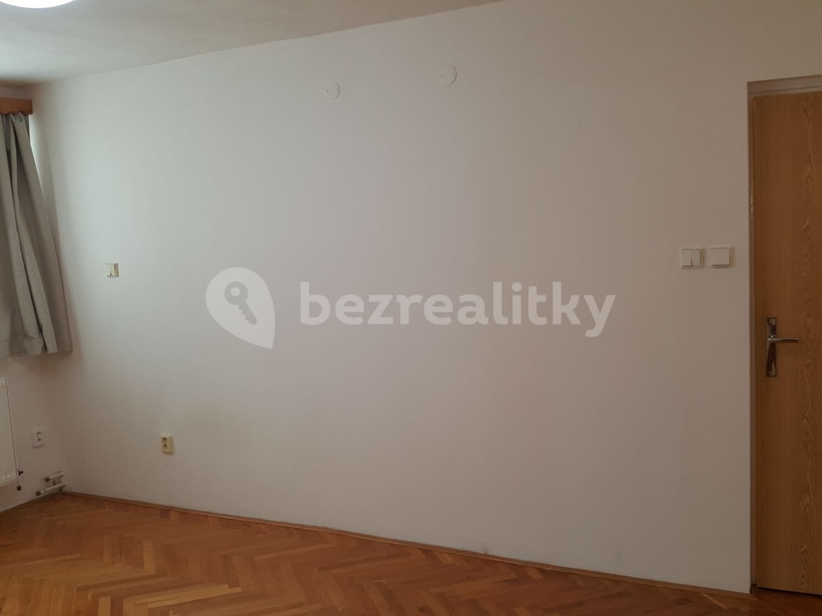Studio flat to rent, 36 m², Viniční, Brno, Jihomoravský Region Studio flat to rent, 36 m², Viniční, Brno, Jihomoravský Region