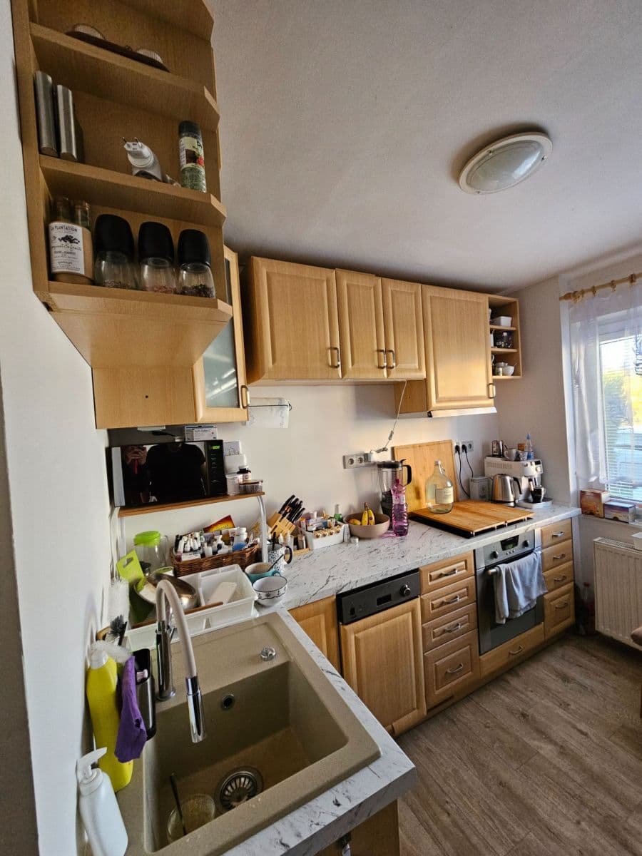 house to rent, 65 m², Jiráskova, Bílovice nad Svitavou, Jihomoravský Region house to rent, 65 m², Jiráskova, Bílovice nad Svitavou, Jihomoravský Region