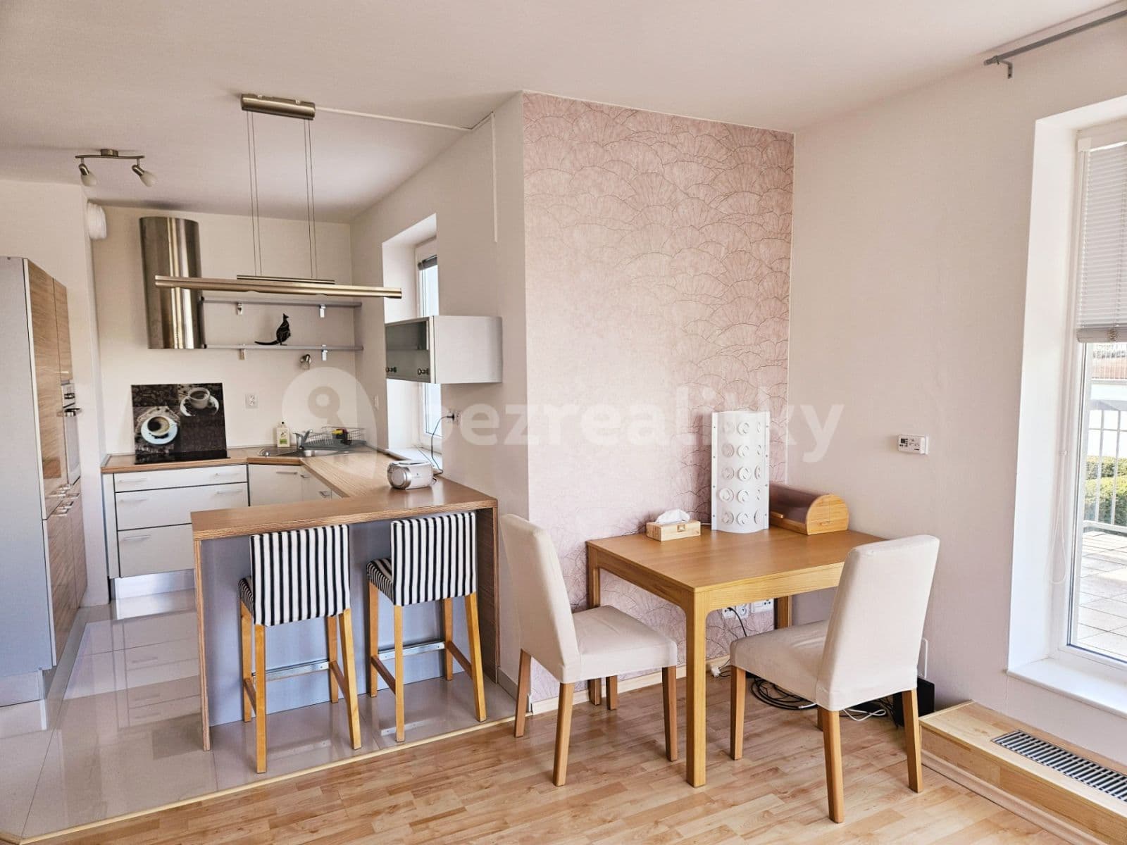 1 bedroom with open-plan kitchen flat to rent, 55 m², Dělená, Prague, Prague 1 bedroom with open-plan kitchen flat to rent, 55 m², Dělená, Prague, Prague