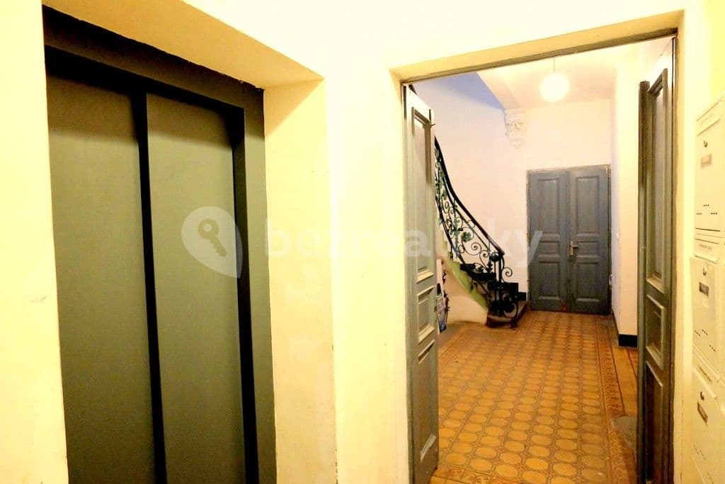 2 bedroom flat to rent, 69 m², Francouzská, Prague, Prague 2 bedroom flat to rent, 69 m², Francouzská, Prague, Prague