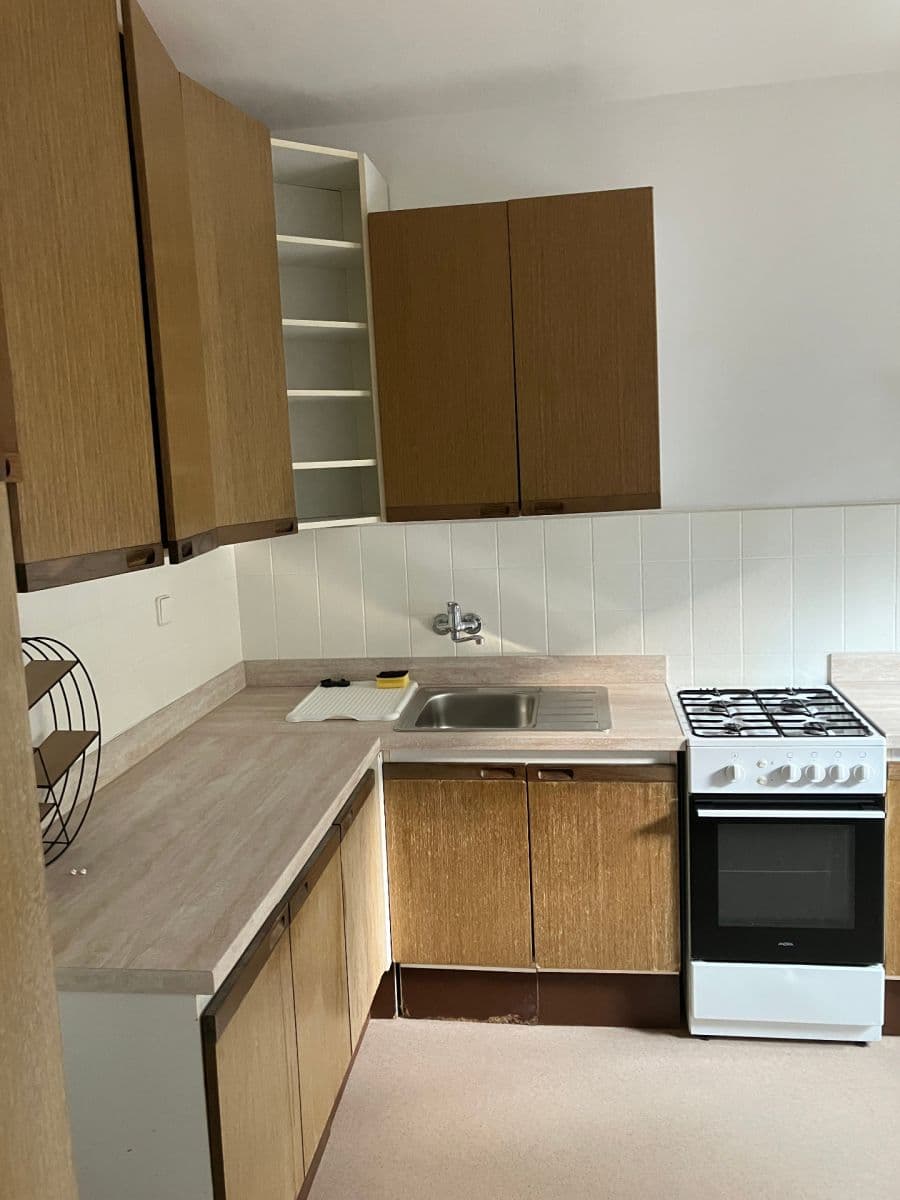 2 bedroom flat to rent, 67 m², Kremličkova, Prague, Prague 2 bedroom flat to rent, 67 m², Kremličkova, Prague, Prague