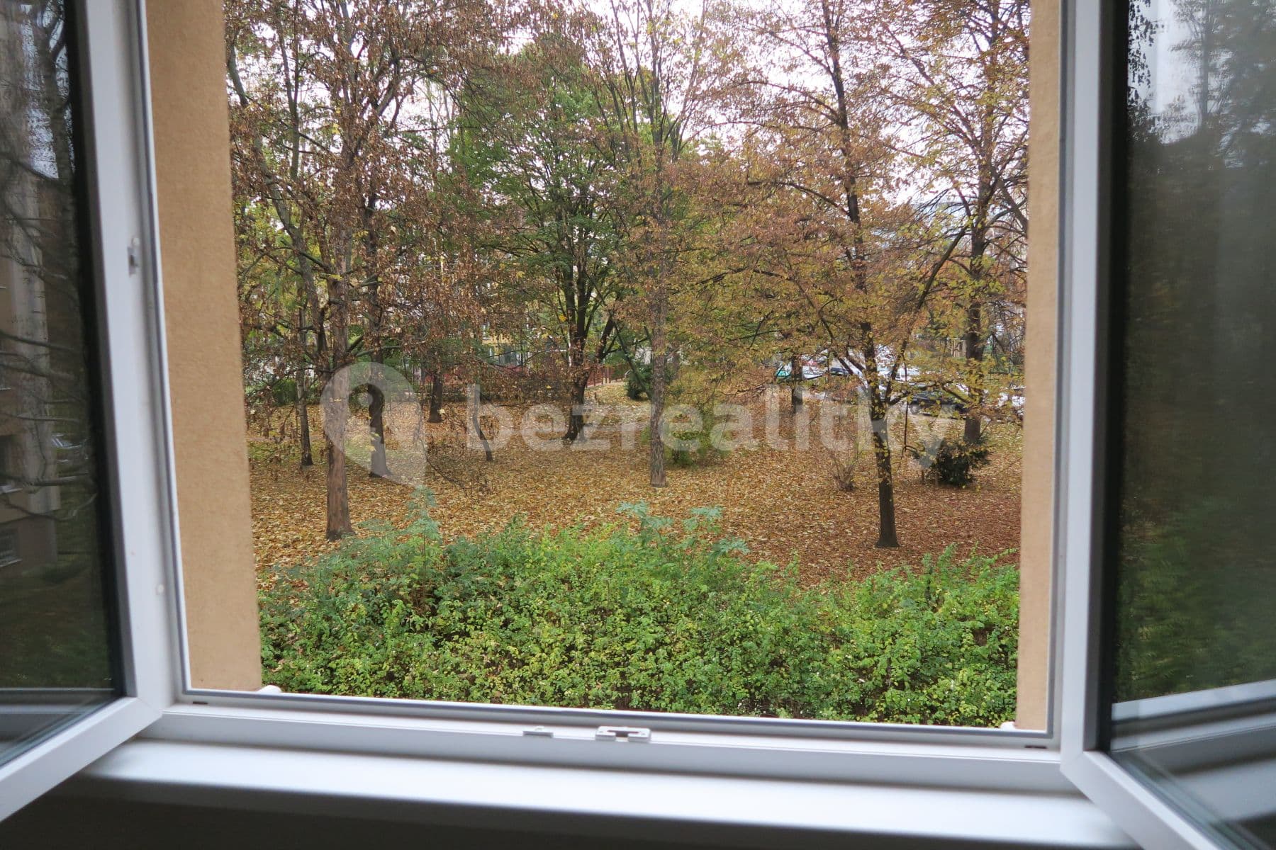 2 bedroom with open-plan kitchen flat to rent, 62 m², Jakutská, Prague, Prague 2 bedroom with open-plan kitchen flat to rent, 62 m², Jakutská, Prague, Prague