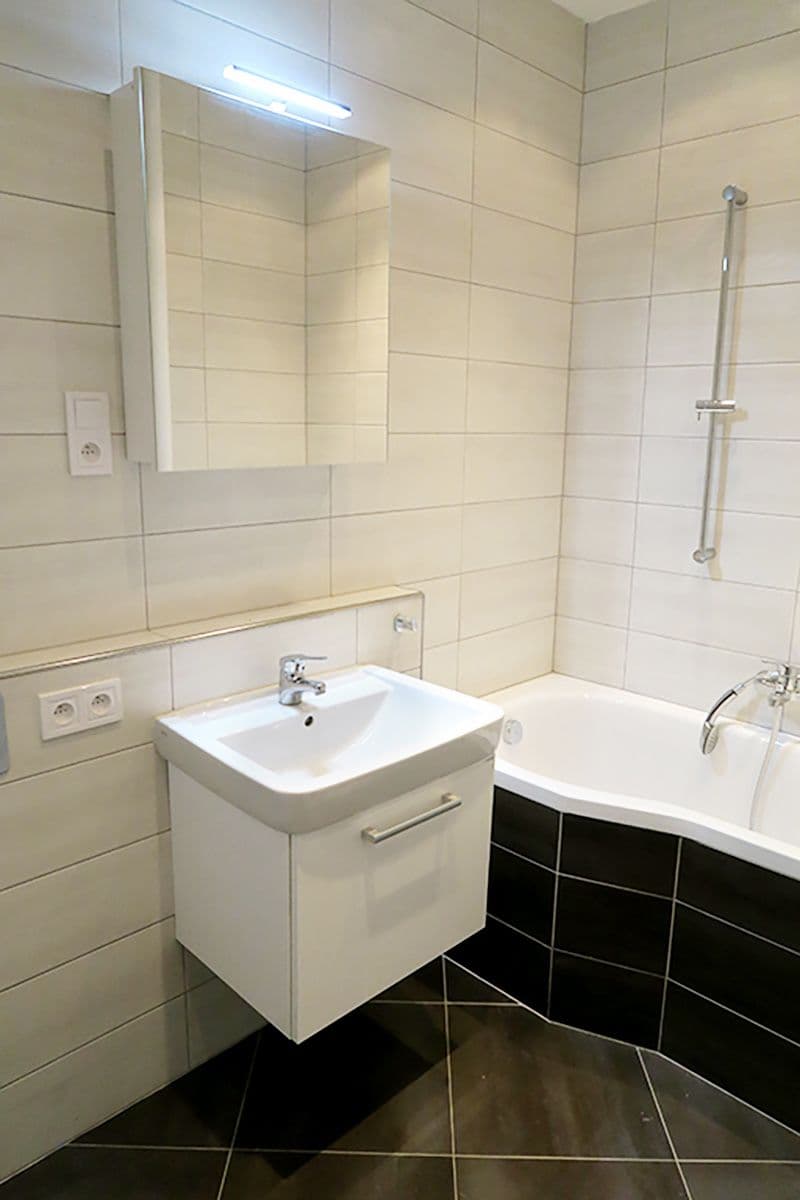 2 bedroom with open-plan kitchen flat to rent, 62 m², Jakutská, Prague, Prague 2 bedroom with open-plan kitchen flat to rent, 62 m², Jakutská, Prague, Prague