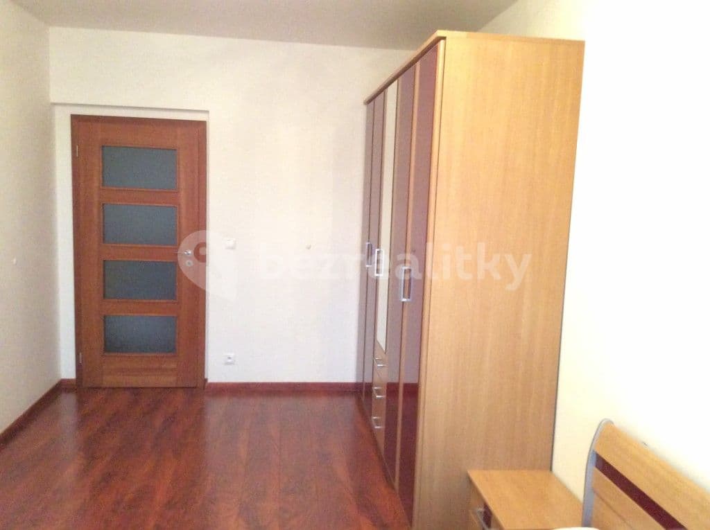 1 bedroom with open-plan kitchen flat to rent, 59 m², K Netlukám, Prague, Prague